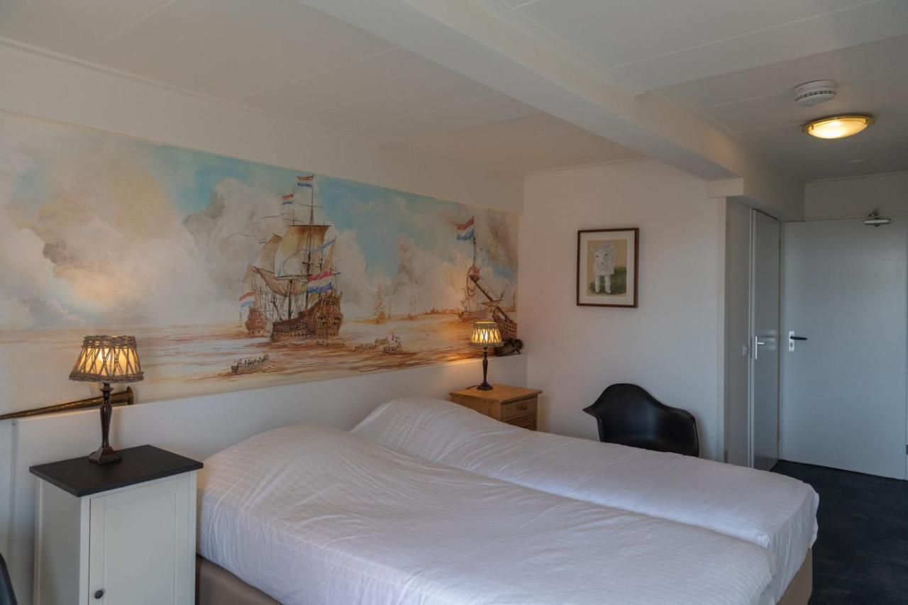 Hotel-Restaurant Loodsmans Welvaren Bv Den Hoorn  Exterior photo