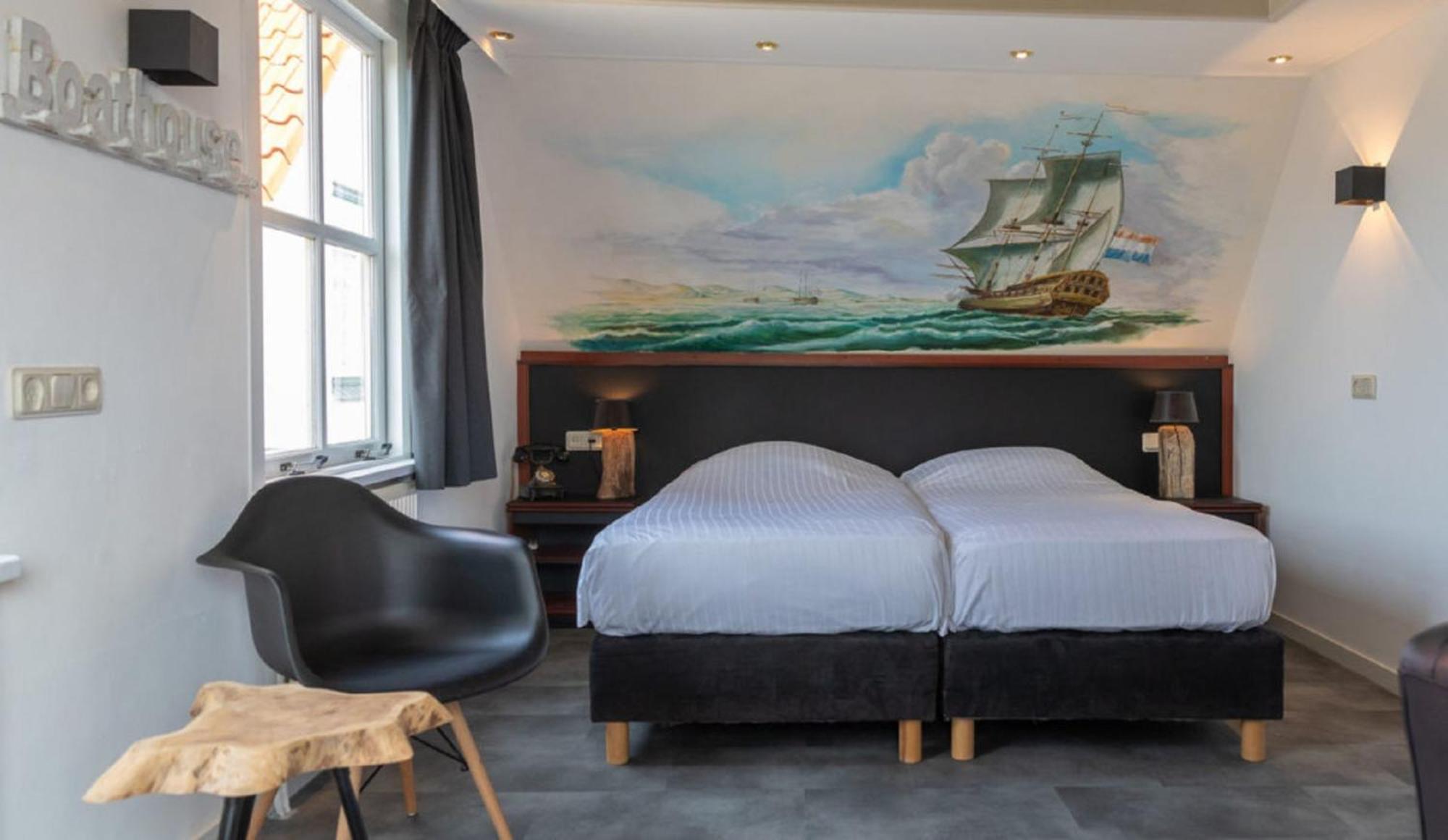Hotel-Restaurant Loodsmans Welvaren Bv Den Hoorn  Exterior photo